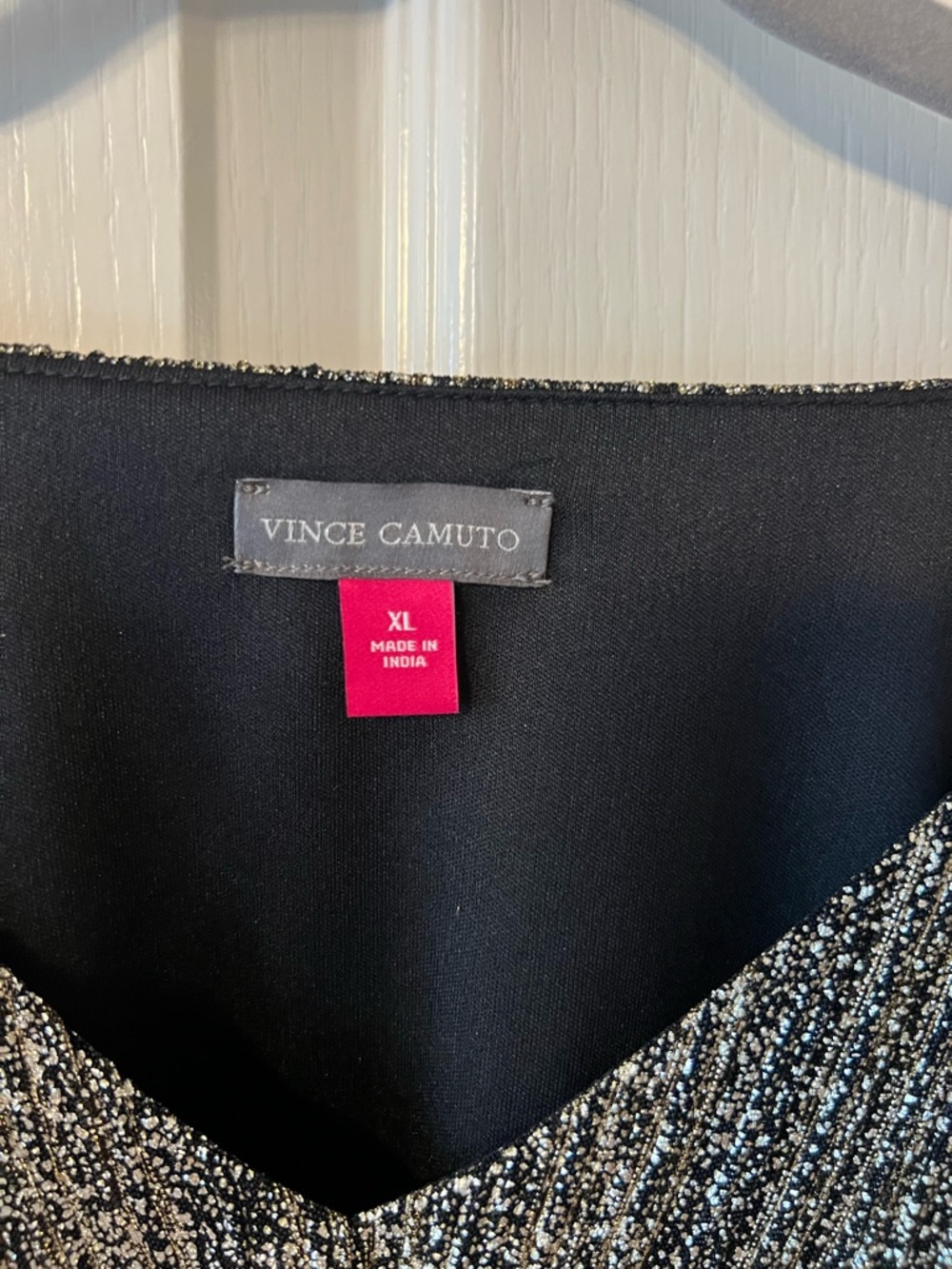 Vince Camuto Shimmery Top - Picture 3 of 4